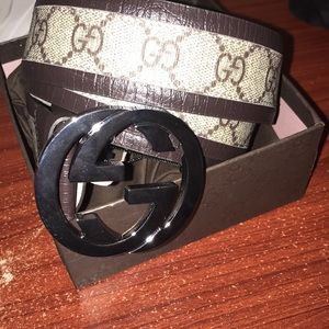 Gucci belt